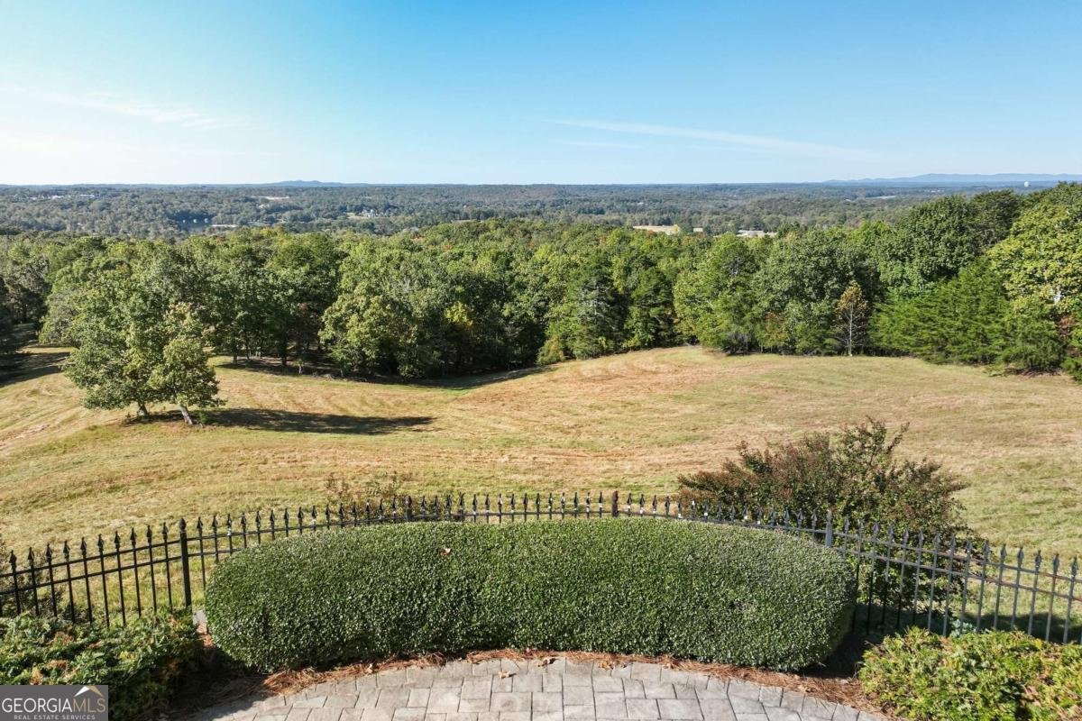 4620 Highland Drive Gainesville - 38