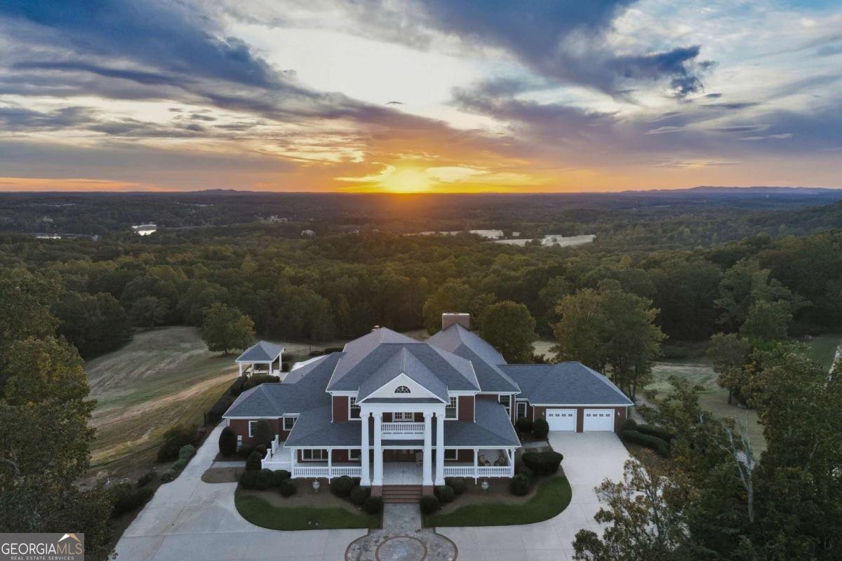 4620 Highland Drive Gainesville - 54