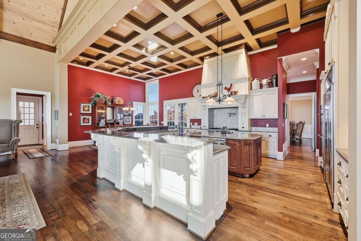 4620 Highland Drive Gainesville - 66