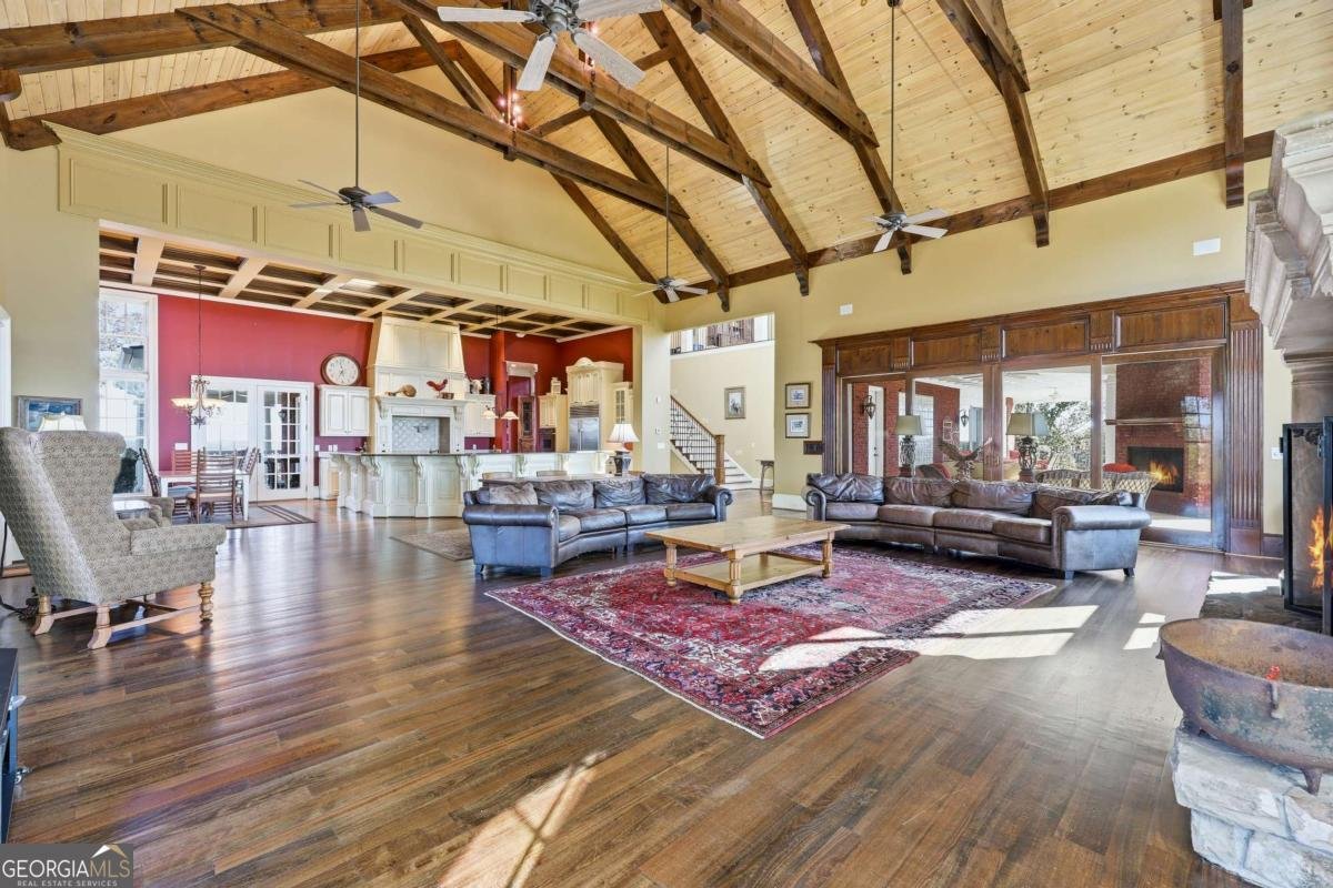 4620 Highland Drive Gainesville - 71