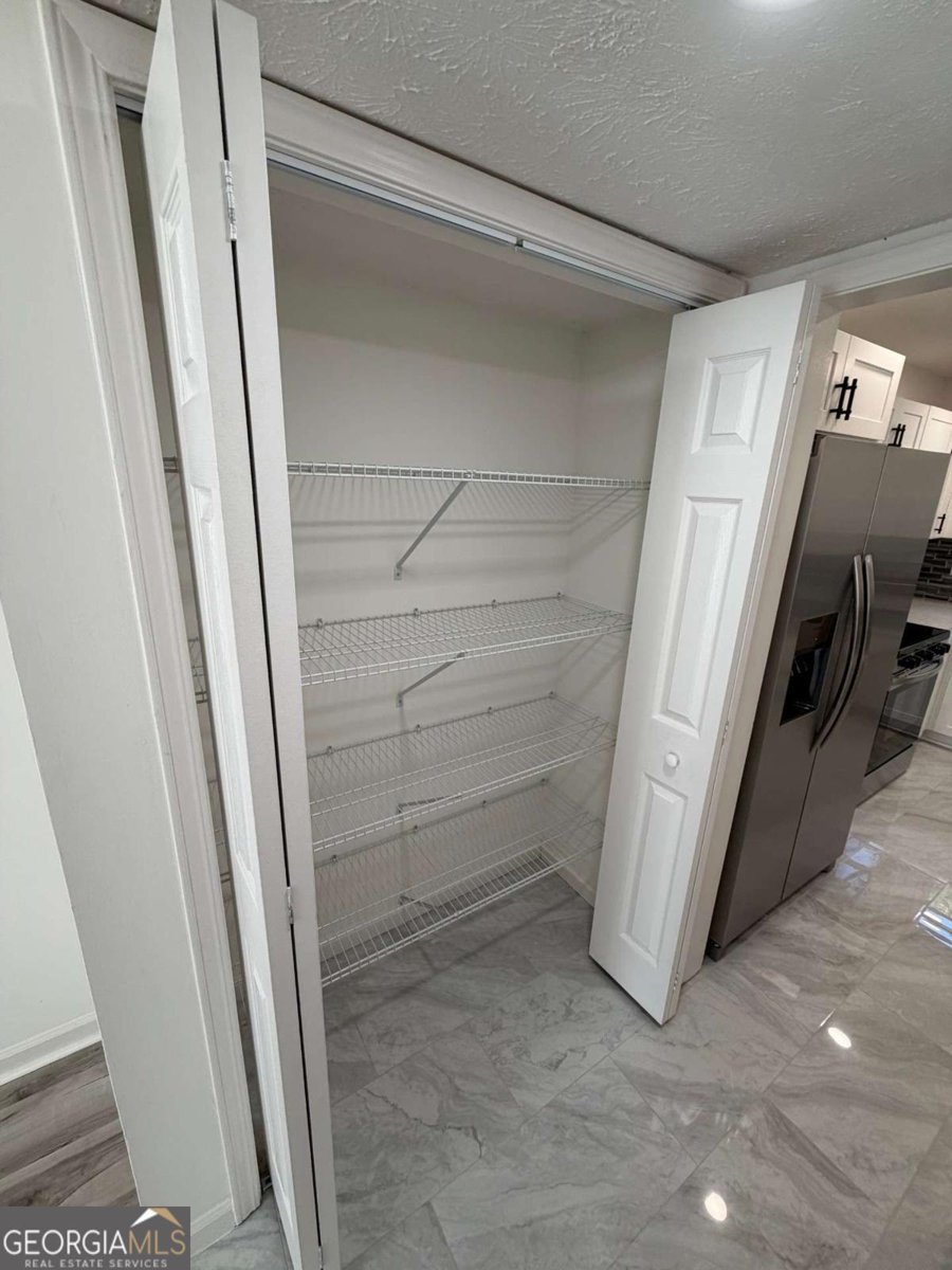 2250 Kings Gate Circle Snellville - 18