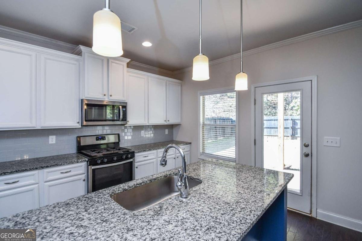 312 FLOWING Trail Dawsonville - 34