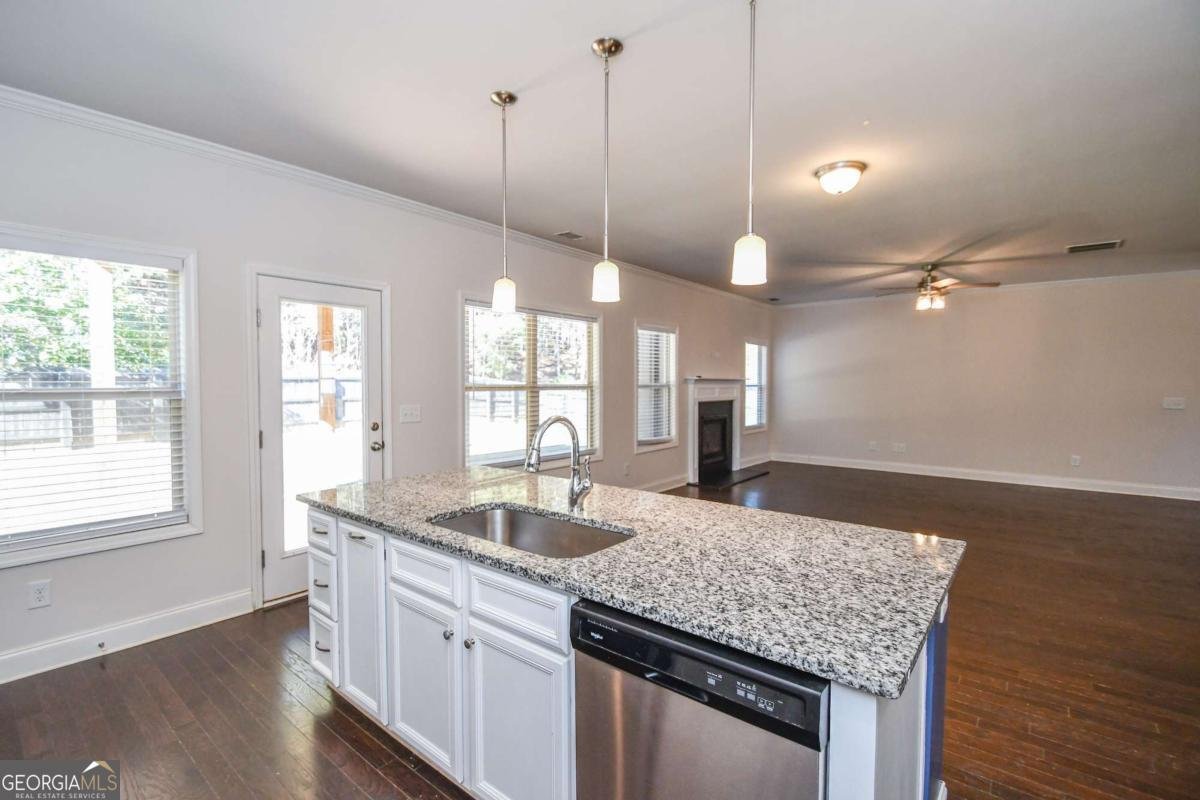 312 FLOWING Trail Dawsonville - 40