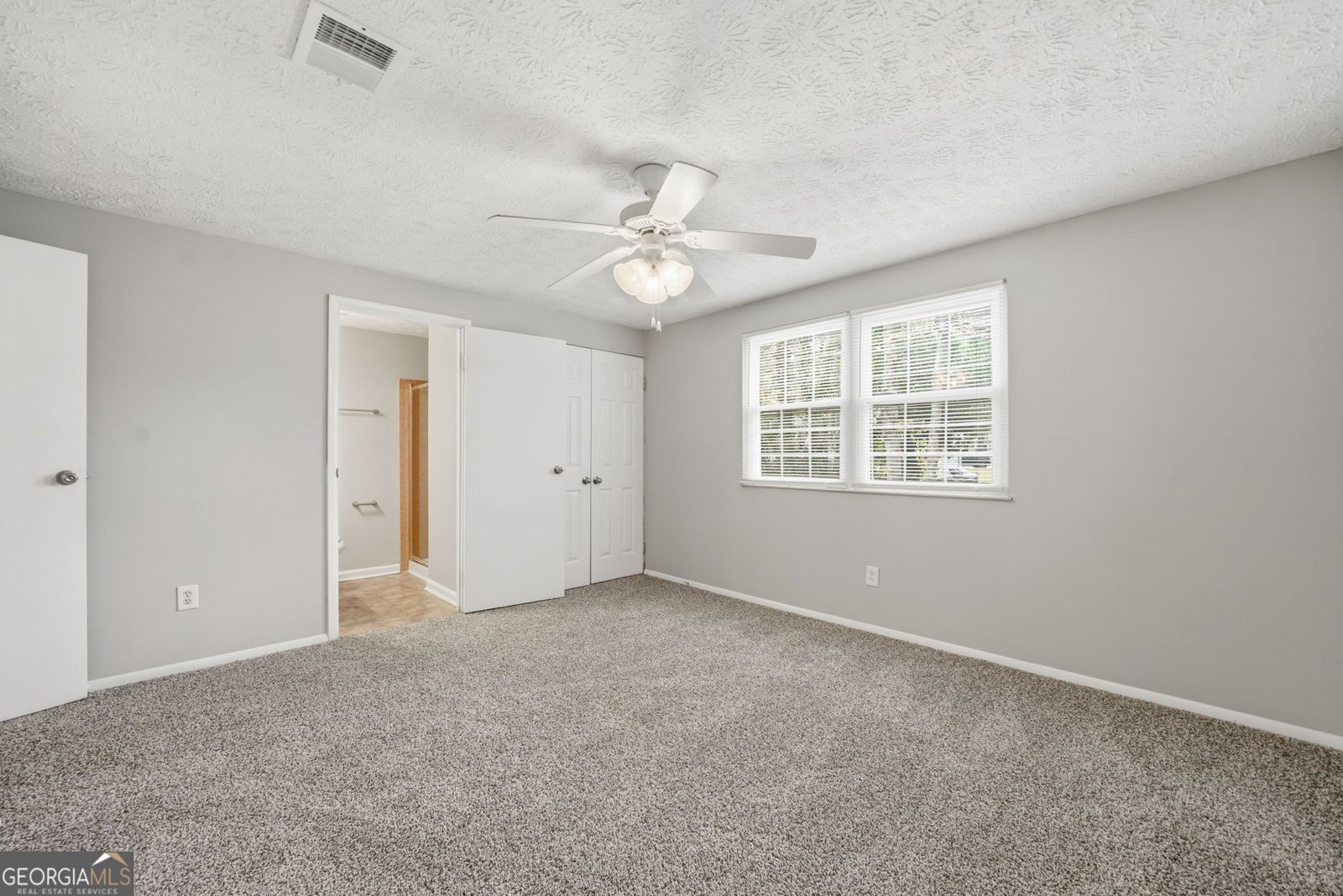 5323 Tracey Drive Stone Mountain - 4