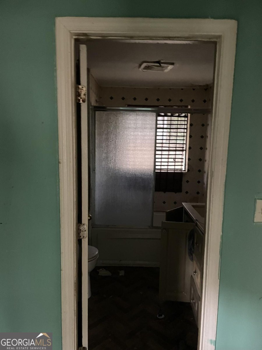 6111 Johnson Road Riverdale - 5