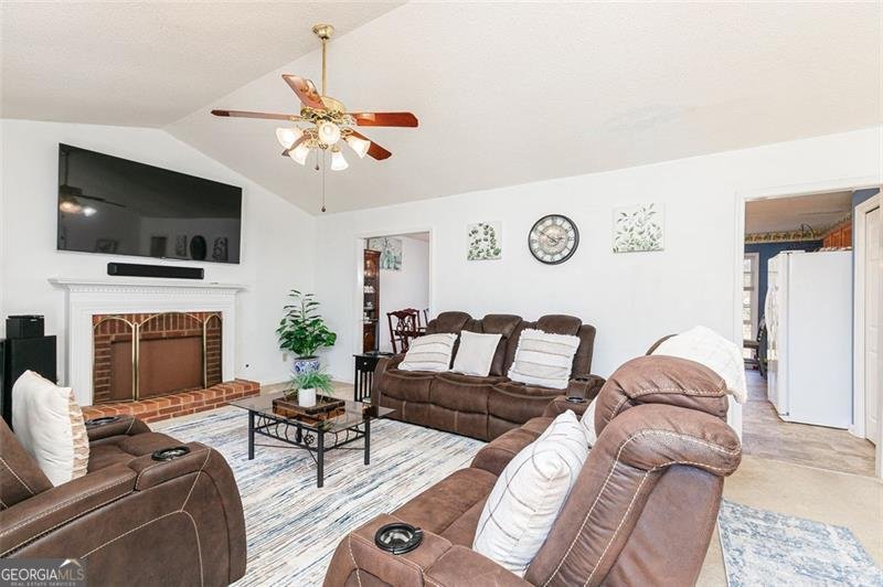 5216 Glendora Court Powder Springs - 5