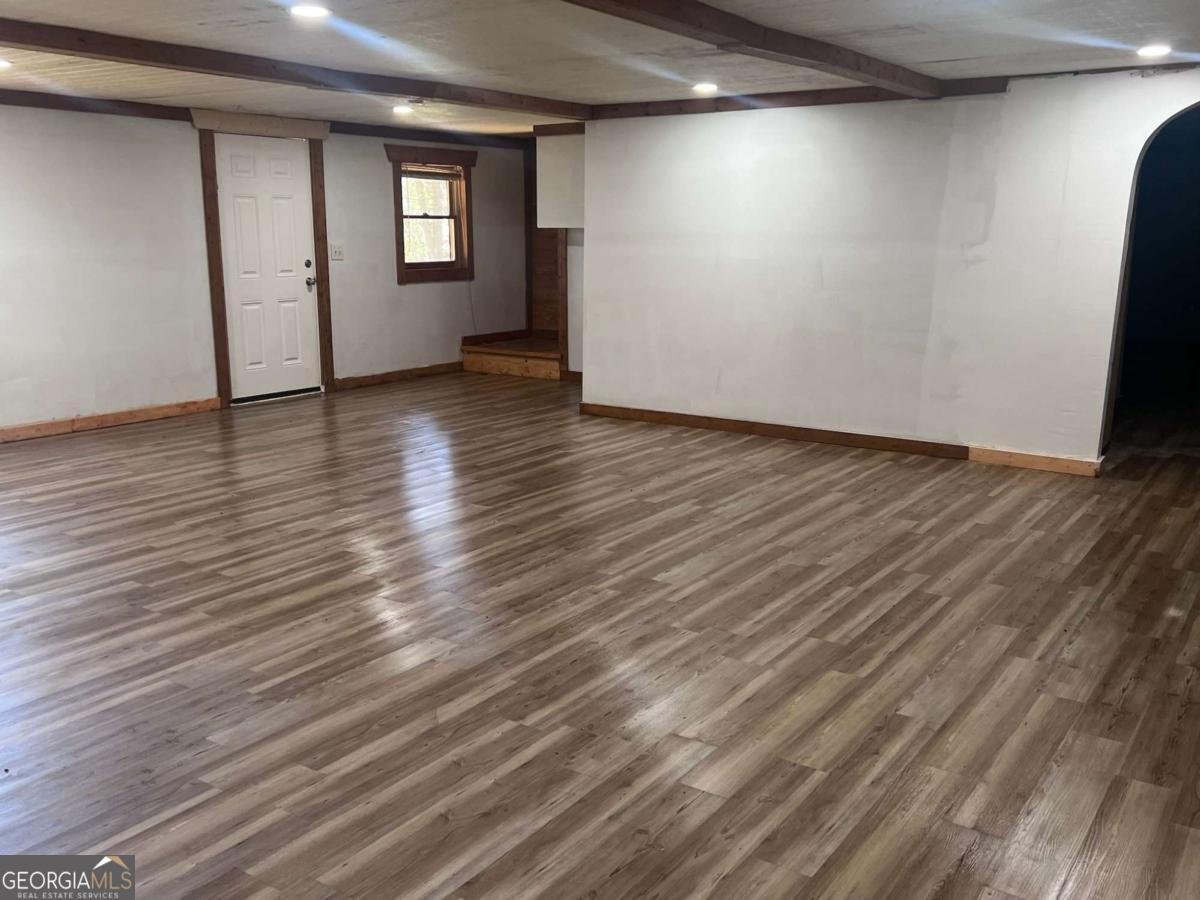 910 Brushtown Road Cisco - 8