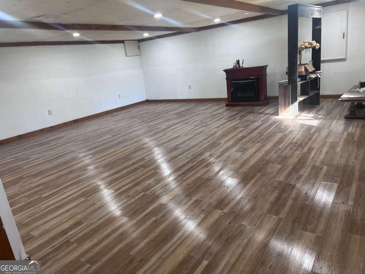 910 Brushtown Road Cisco - 9