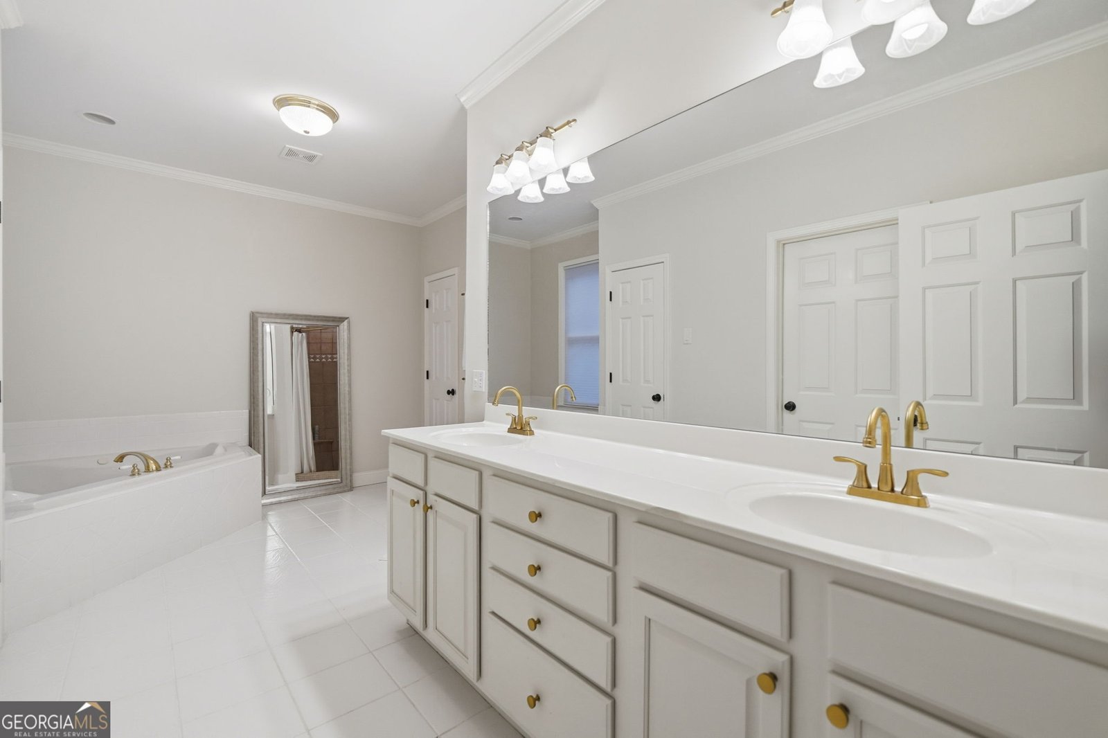 320 Allendale Drive Canton - 43