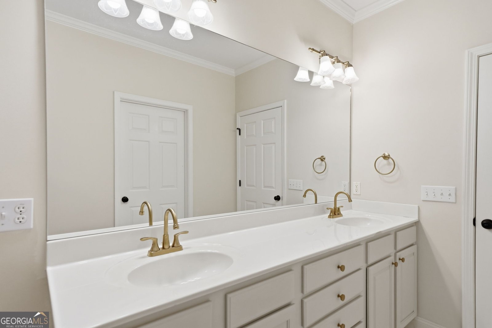 320 Allendale Drive Canton - 46