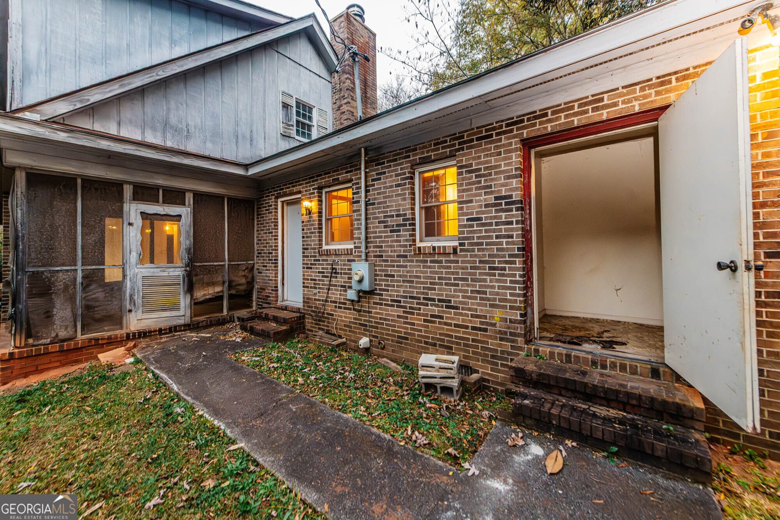 6368 Old Forsyth Road Macon - 48