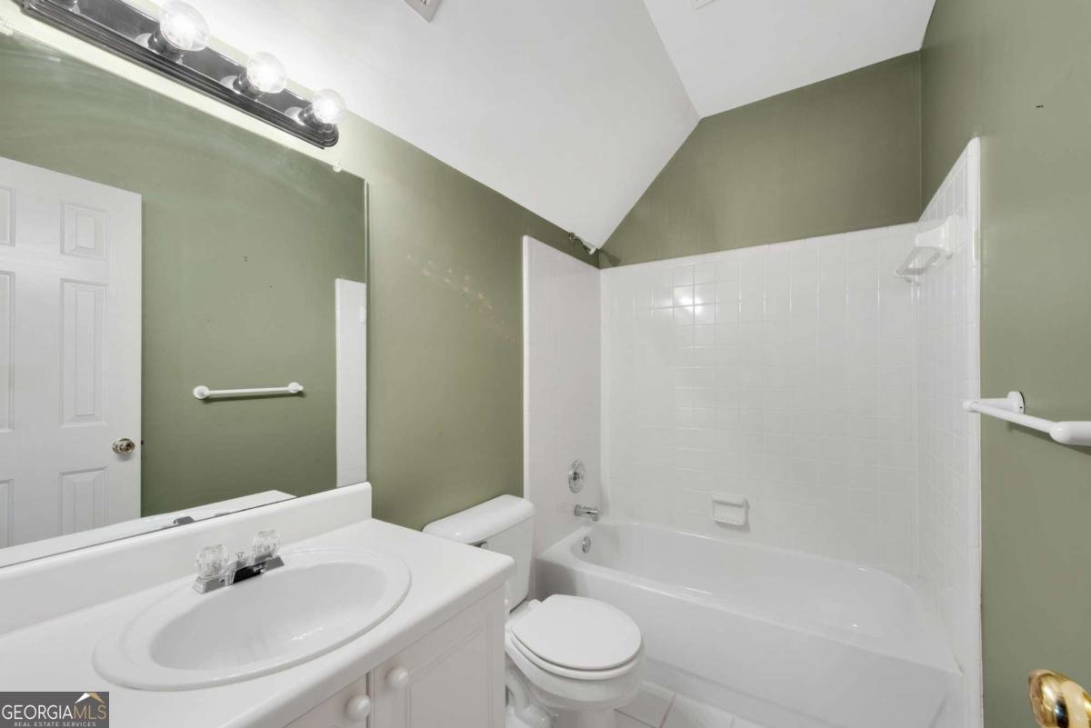 161 Brook Lane Roswell - 9