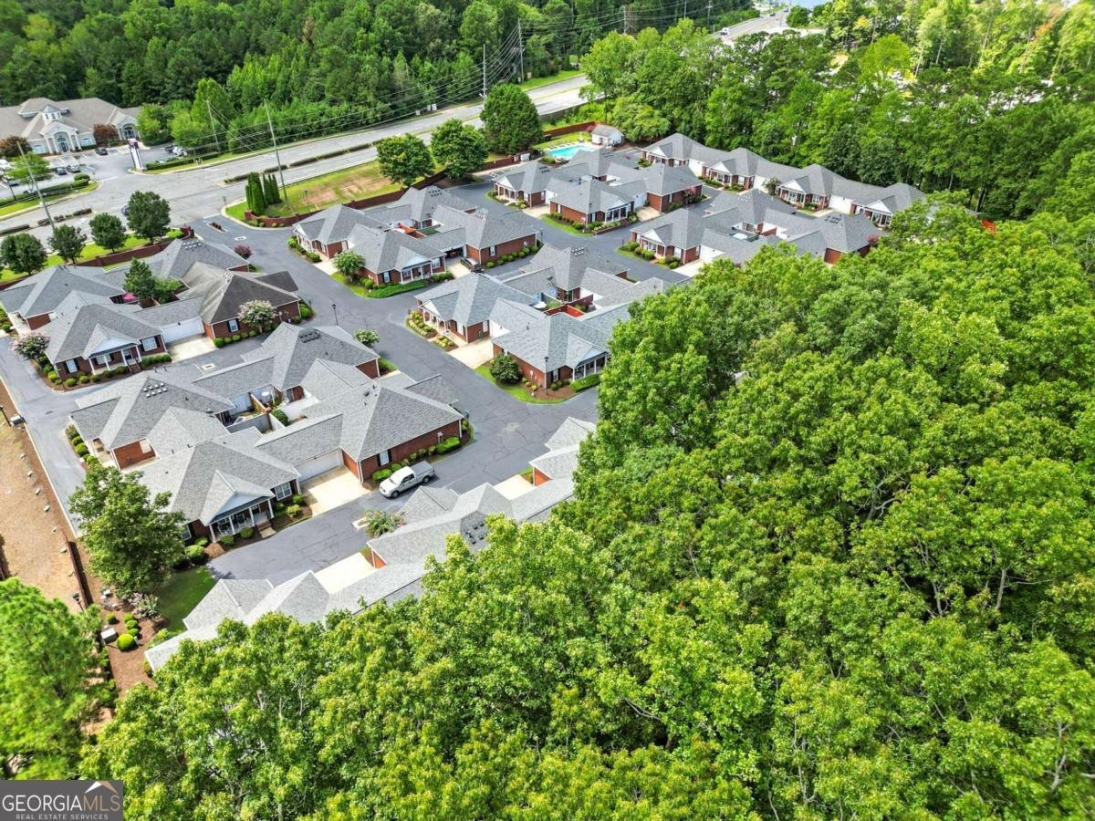 509 COURTYARD Way Woodstock - 24