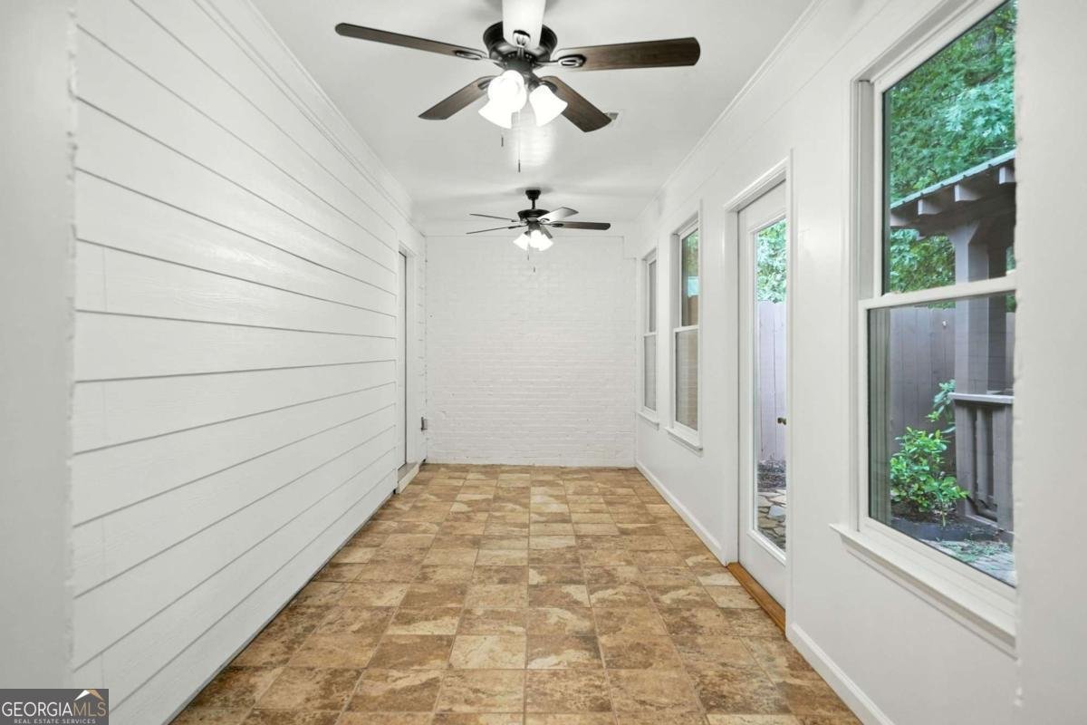 509 COURTYARD Way Woodstock - 8