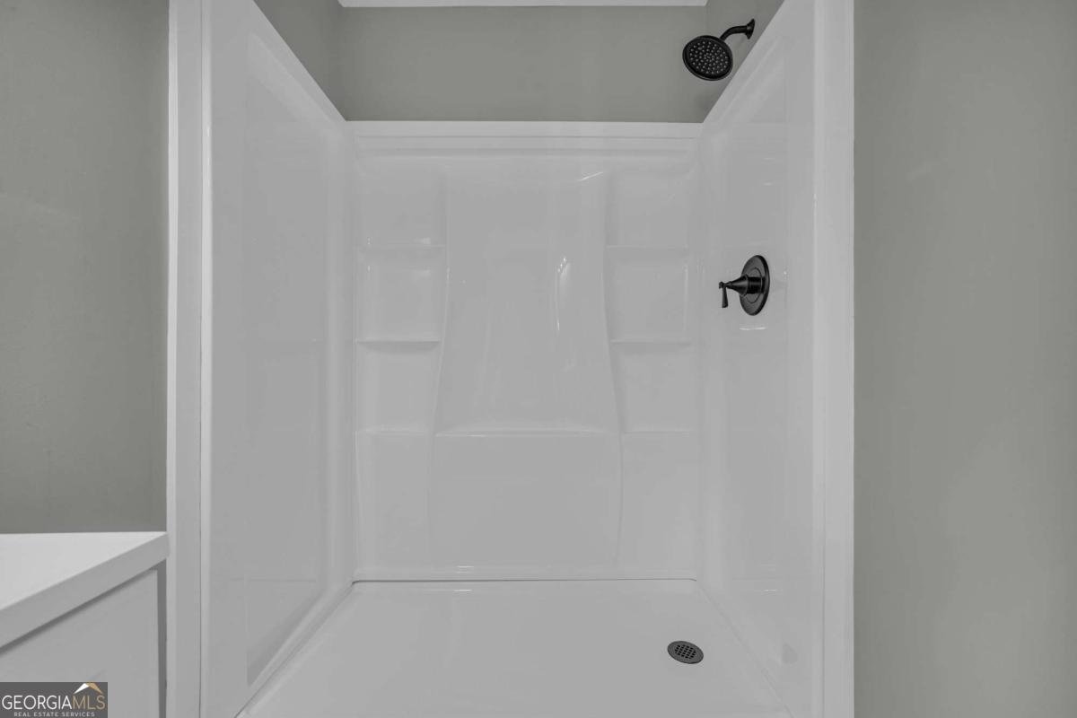 310 Airport Road Athens - 40