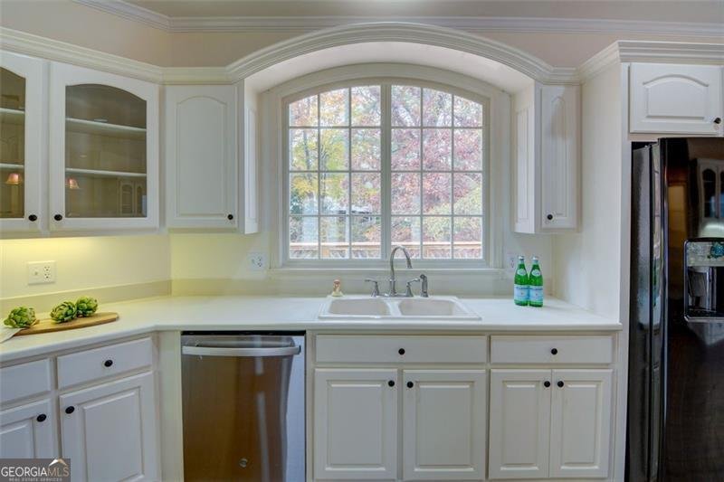 5305 Linnadine Way Peachtree Corners - 14