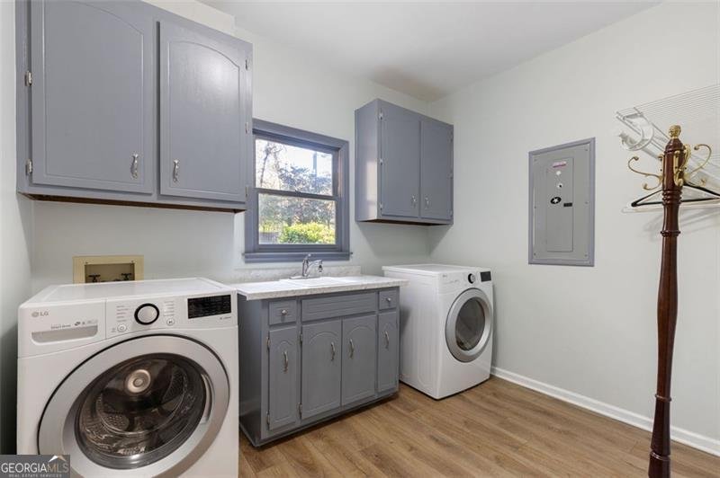 5768 LOST GROVE Drive Lilburn - 24