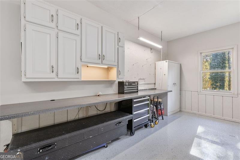 5768 LOST GROVE Drive Lilburn - 26