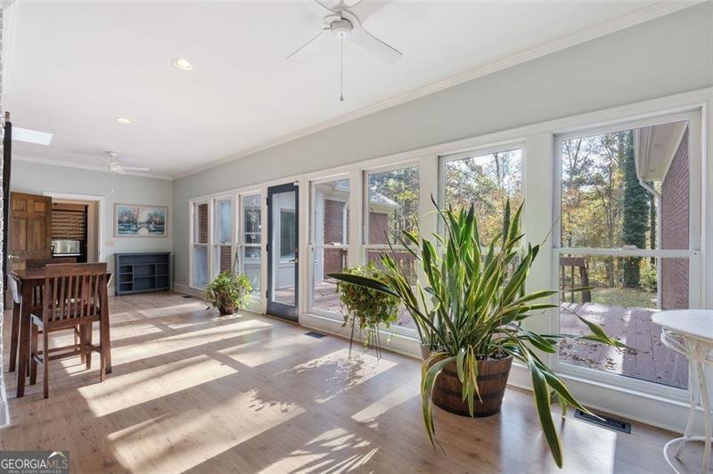 5768 LOST GROVE Drive Lilburn - 27