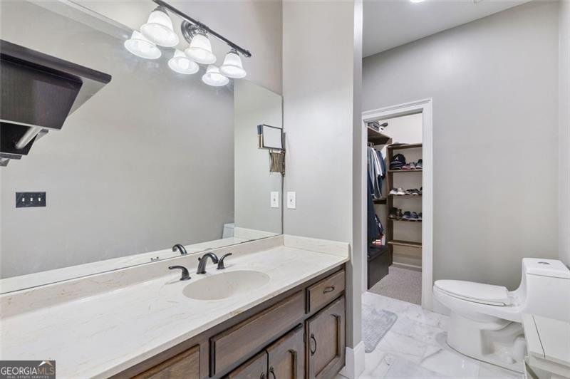 5768 LOST GROVE Drive Lilburn - 32