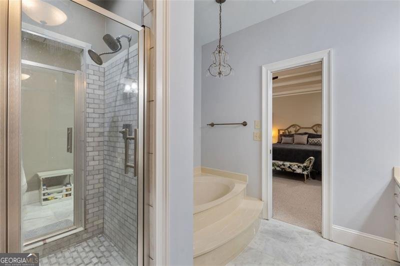 5768 LOST GROVE Drive Lilburn - 35