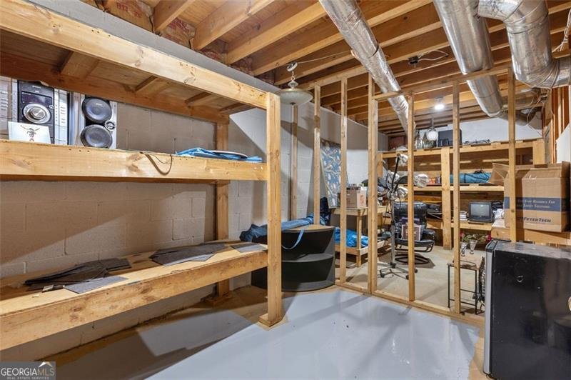 5768 LOST GROVE Drive Lilburn - 41