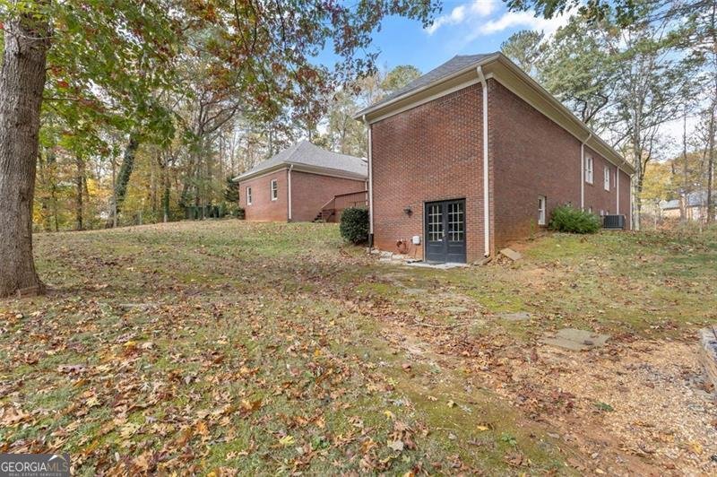 5768 LOST GROVE Drive Lilburn - 52