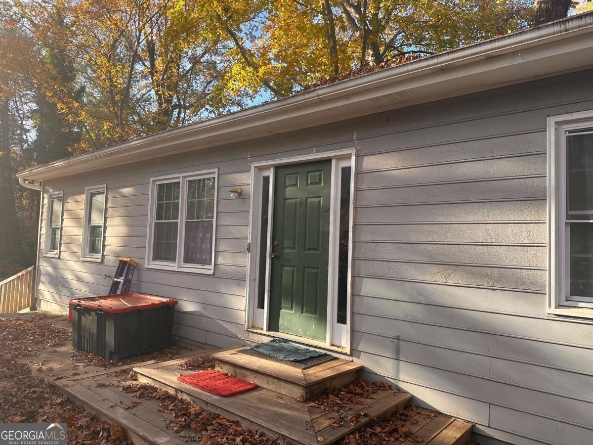 1637 Roman Point Drive Norcross - 1