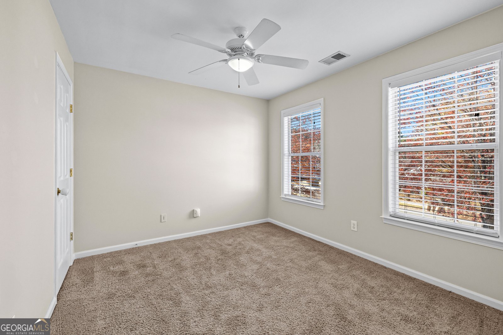 31 The Promenade Newnan - 42