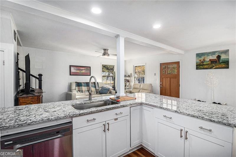 204 Maple Stephens - 12