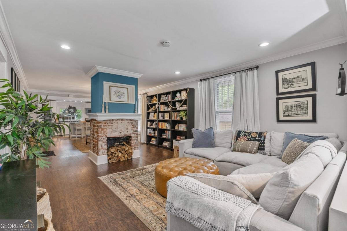 2152 Forrest Place Atlanta - 6