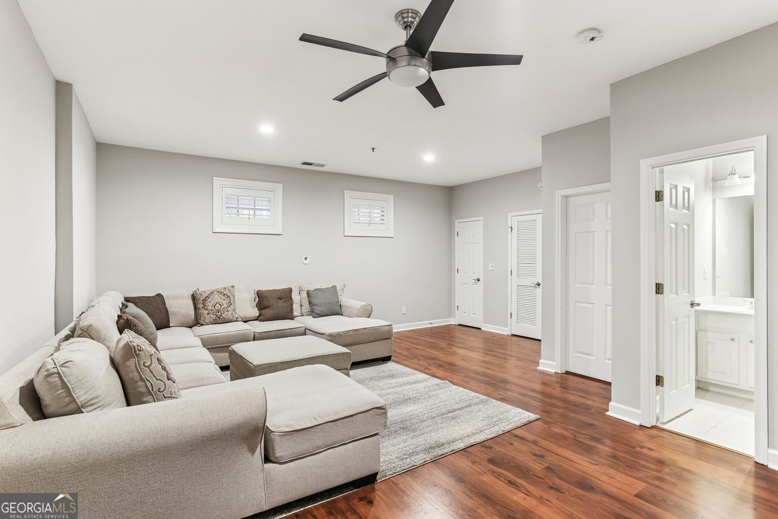 520 Vinings Estates Drive Mableton - 33