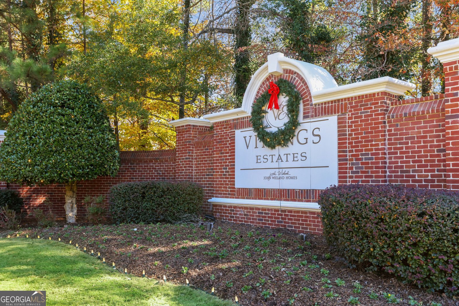 520 Vinings Estates Drive Mableton - 40