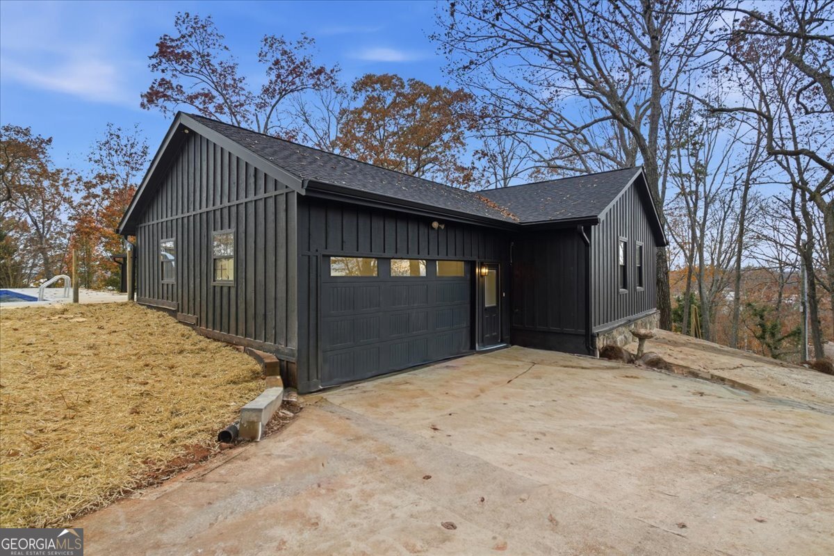 4225 Twin Rivers Drive Gainesville - 32