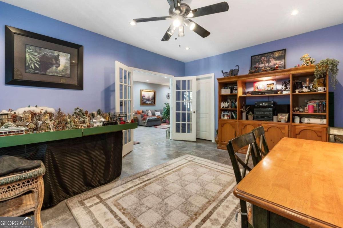 5235 Villa Lake Court Suwanee - 34