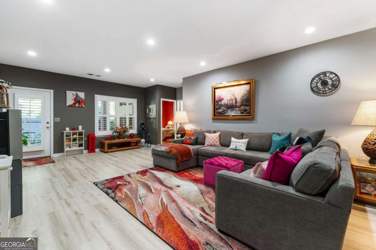 5235 Villa Lake Court Suwanee - 41