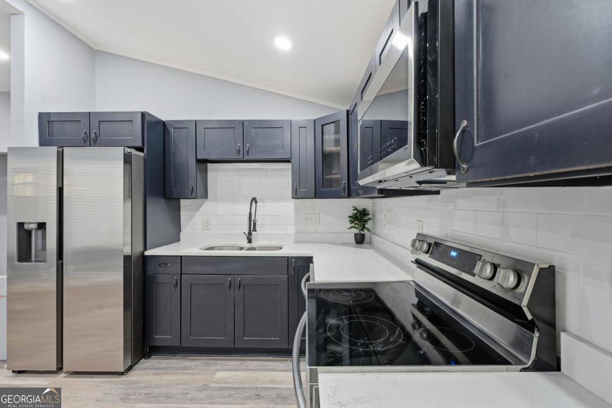 3154 McKenzie Road East Point - 5