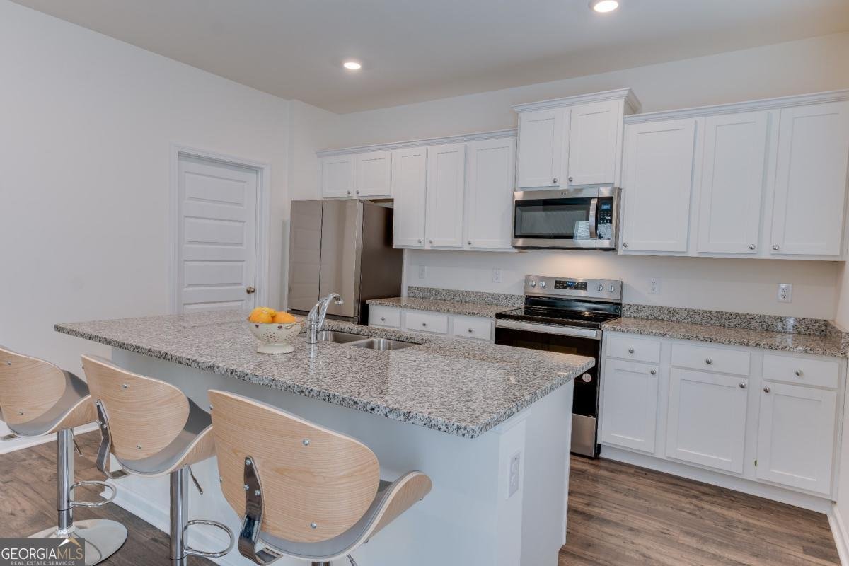 516 Whitman Lane Stockbridge - 9