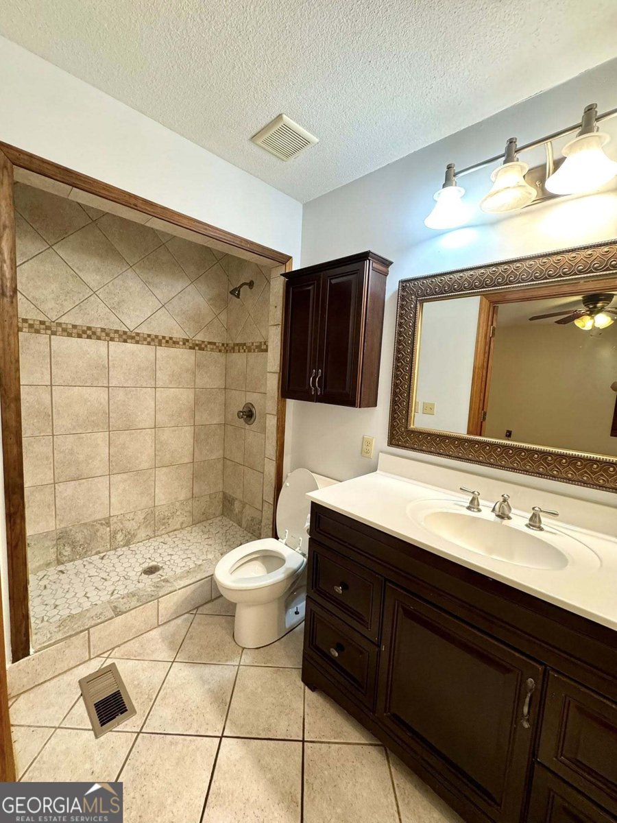 3422 Pat Mullis Road Cadwell - 13