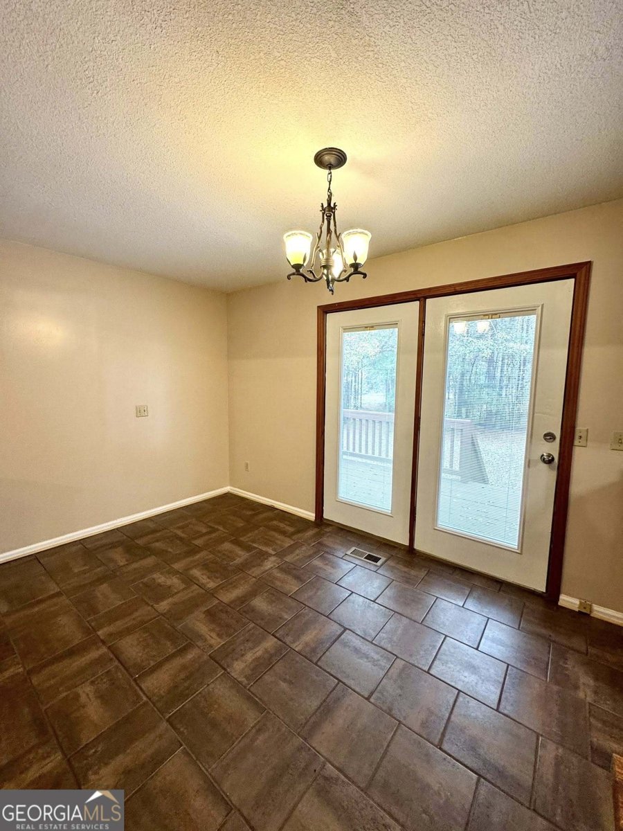 3422 Pat Mullis Road Cadwell - 6