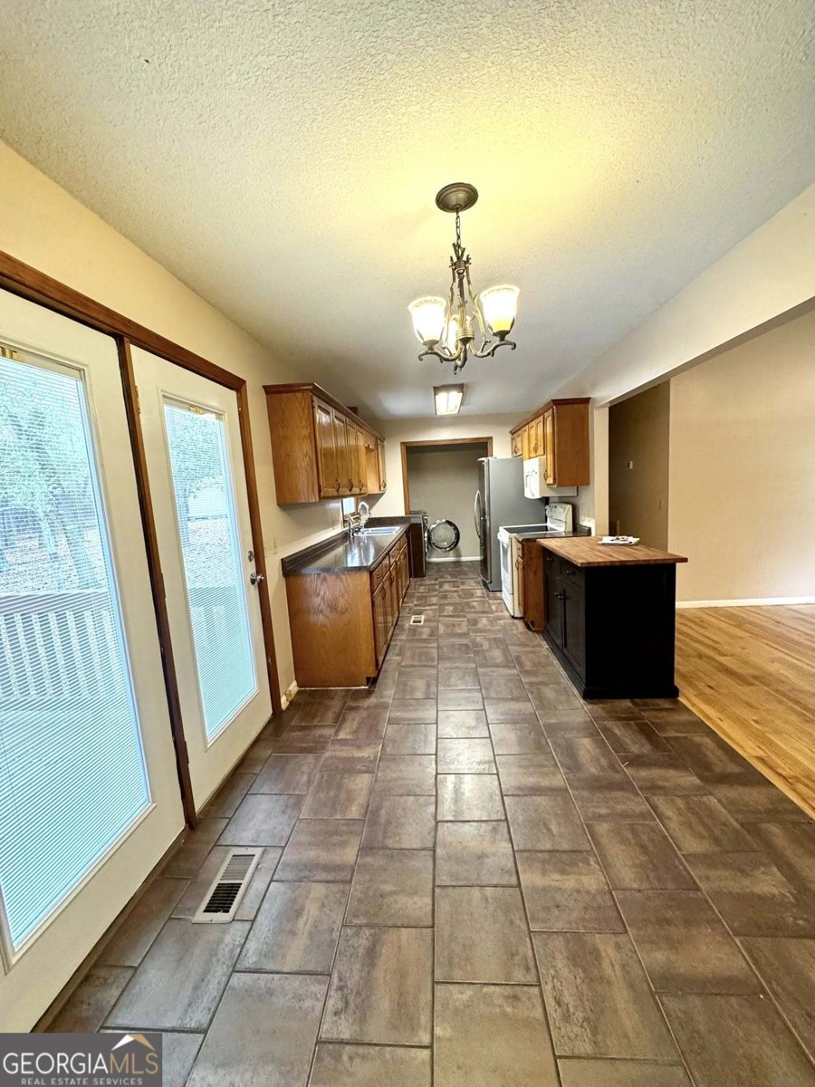 3422 Pat Mullis Road Cadwell - 7