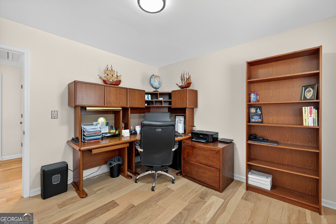 222 Mossy Place Alpharetta - 38