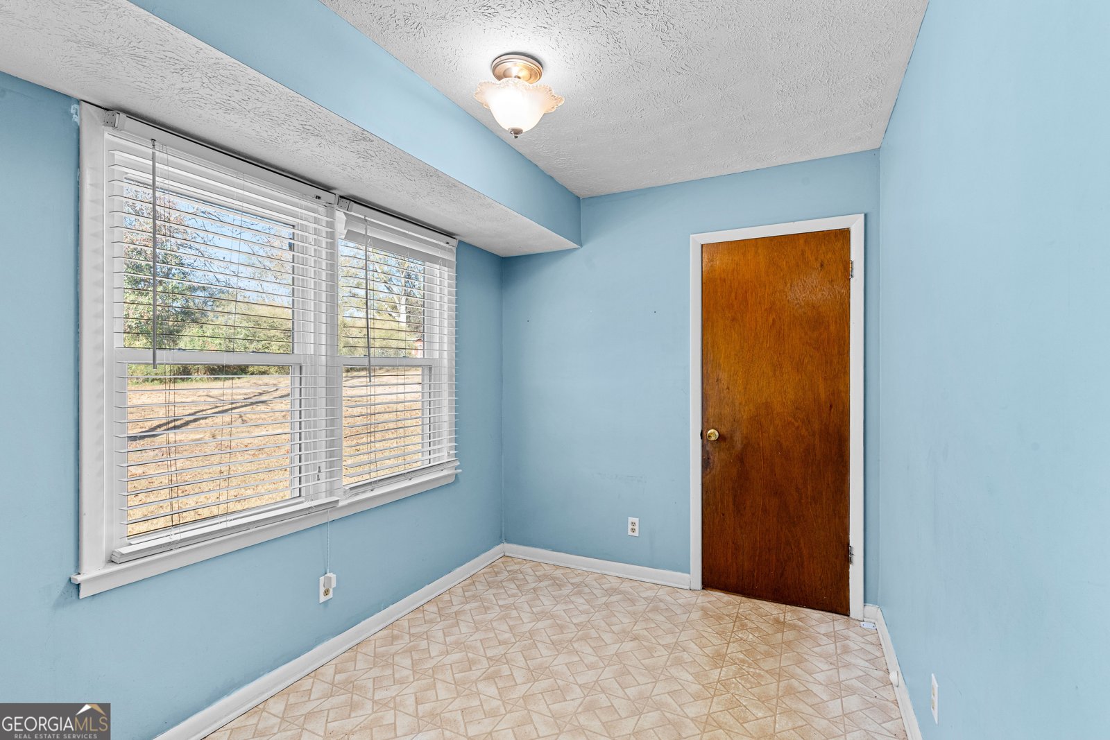 4753 Bell Circle Conyers - 17