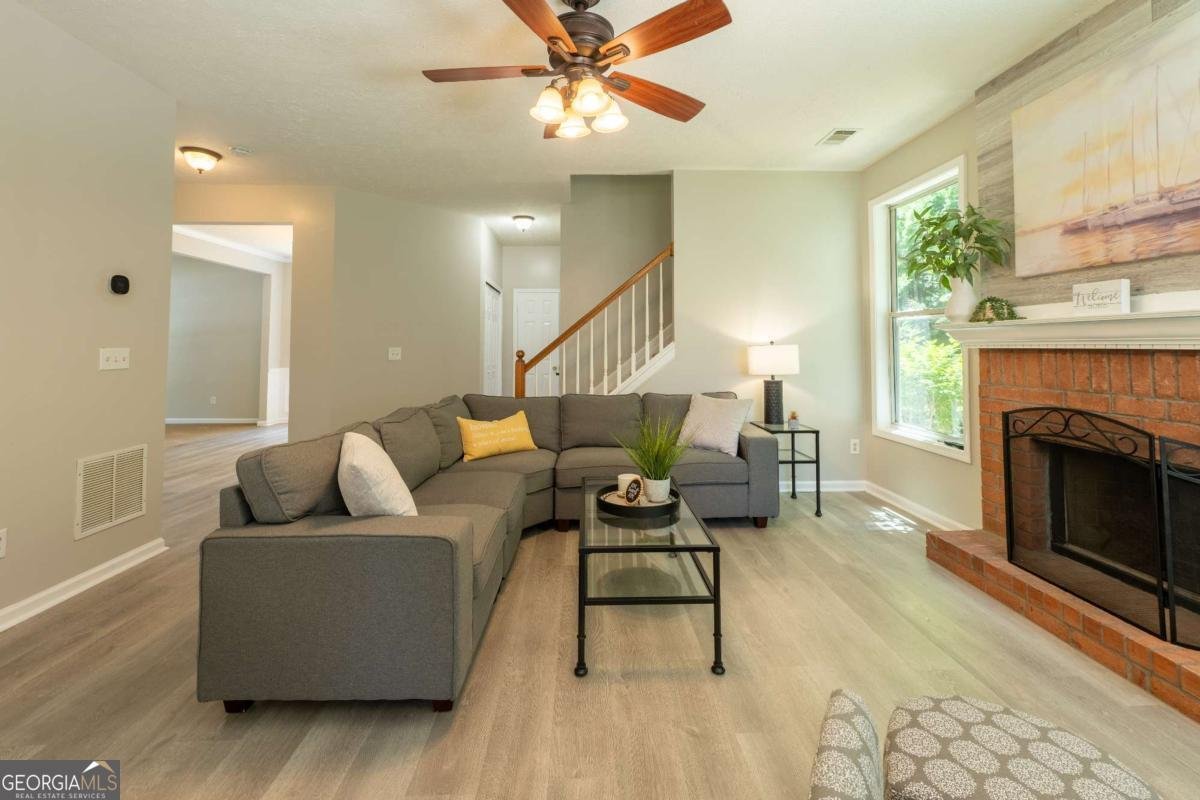 2238 Saint Albans Place Buford - 14