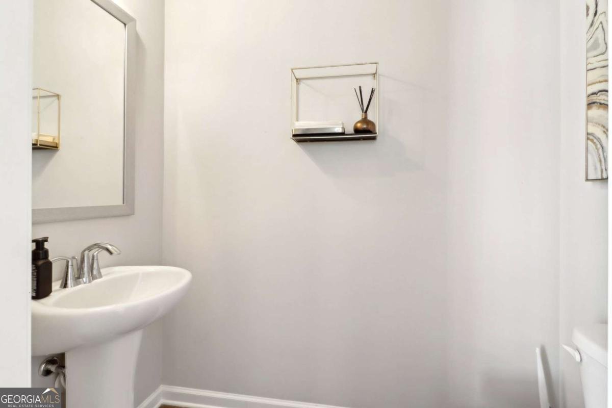2435 Folly Lane Atlanta - 11