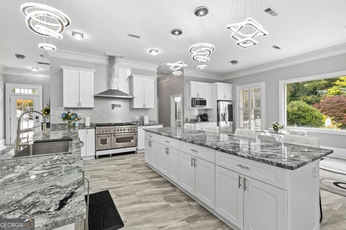 3687 Briarcliff Road Atlanta - 75