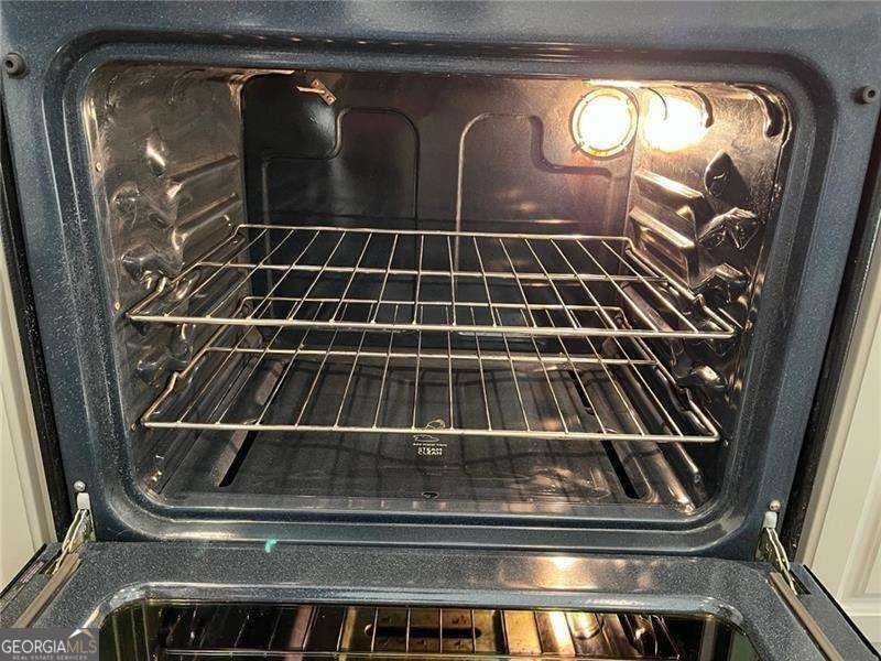 319 Dexter Drive Woodstock - 20