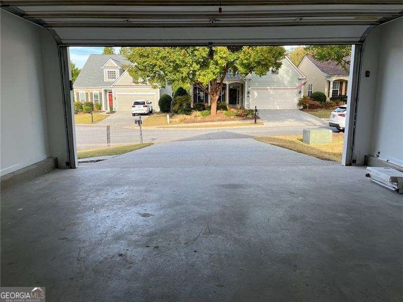 319 Dexter Drive Woodstock - 46