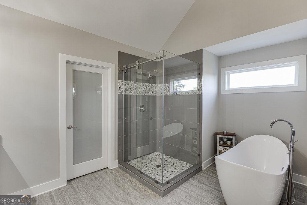 3441 Shoreland Drive Buford - 43