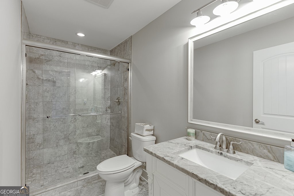 3441 Shoreland Drive Buford - 48